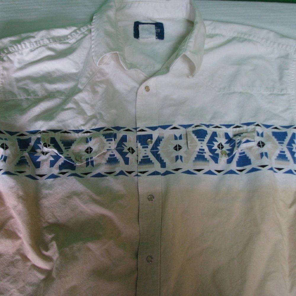 🔥💯🔥 Vintage Wrangler Western Button-Down Shirt
